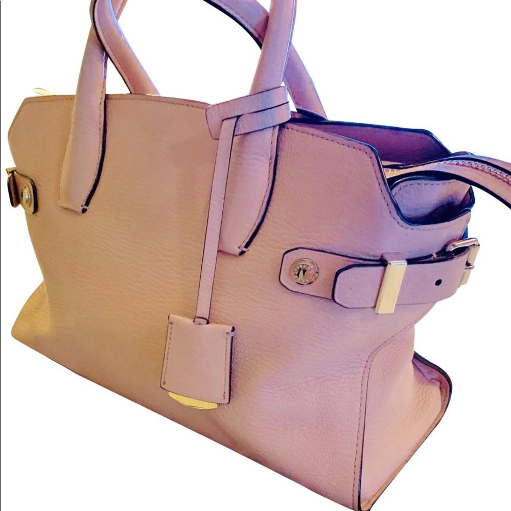 Hendri Bendel Bag